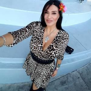 Meet your Posher, Lillian